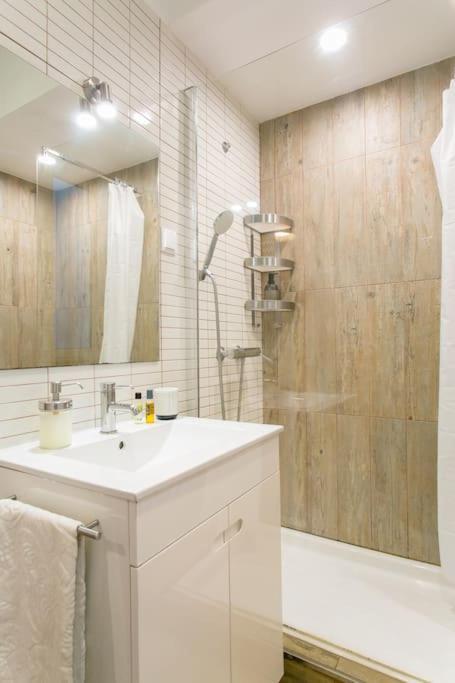 Principe Real Cool And Artistic 3 Bedrooms Flat! Lisboa Extérieur photo